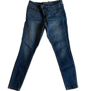 Universal Thread dark denim crop jeans
